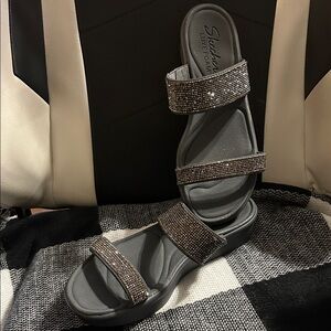 Sketchers Sparkle Bumblers Sandals Bright Start Luxe Foam Slides